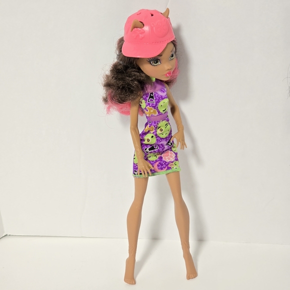 Monster High CLAWDEEN Wolf DWR98 2016 - Picture 2 of 12